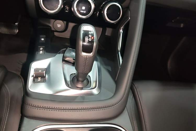Used Jaguar E-PACE 2018 P200 S China VI