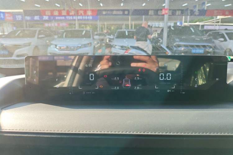 Used Changan Eado 2025 Blue Whale 1.5T 500Bar Prestige Model