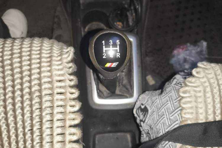 Used CHANGAN OSHAN Olisway 2013 1.4L Manual Jingxiang Model