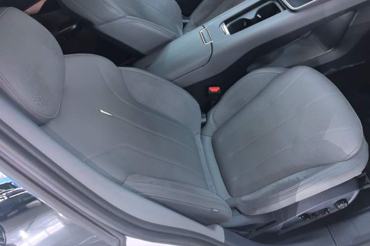 Used Lynk & Co 07 2024 EM-P 126 Long-Range Ultra
