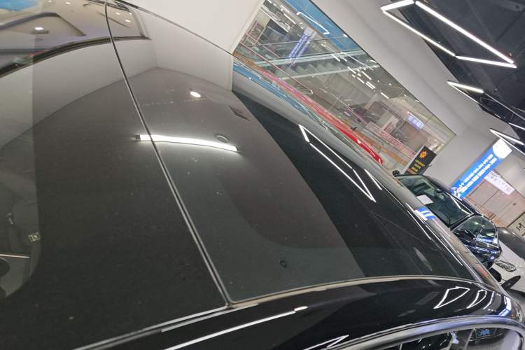 Used Tesla Model Y 2022 Long-Range All-Wheel-Drive Version