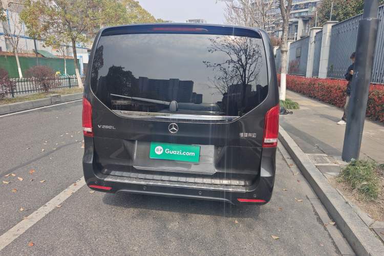 Used Mercedes-Benz V-Class 2021 V 260 L Long-wheelbase Luxury Edition