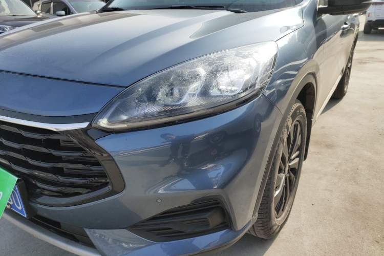 Used Ford Escape 2024 EcoBoost 245 Two-Wheel-Drive Titanium Edition
