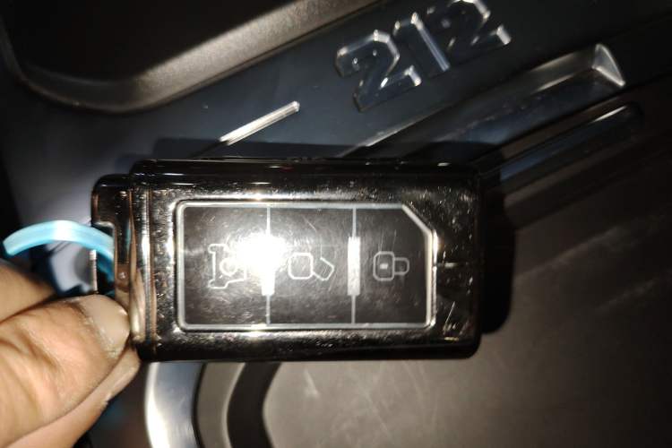 Used 212 T01 2025 2.0T Changfeng
