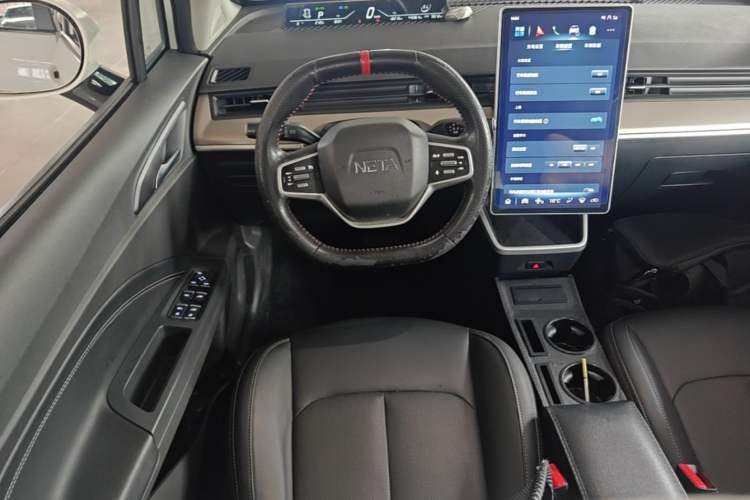 Used NETA V 2021 Long-Range Entertainment Edition Upgrade Model
