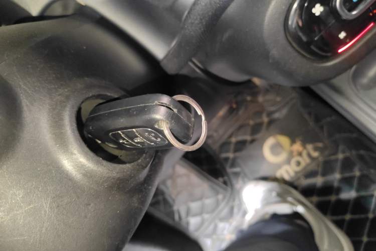 Used smart fortwo 2015 1.0L 52 kW Hardtop Passion Edition
