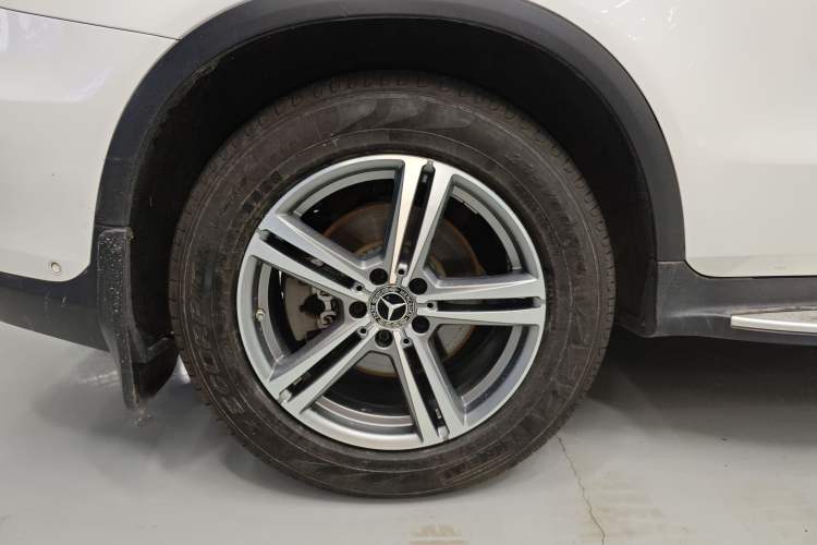 Used Mercedes-Benz GLC 2020 GLC 260 L 4MATIC Luxury Model
