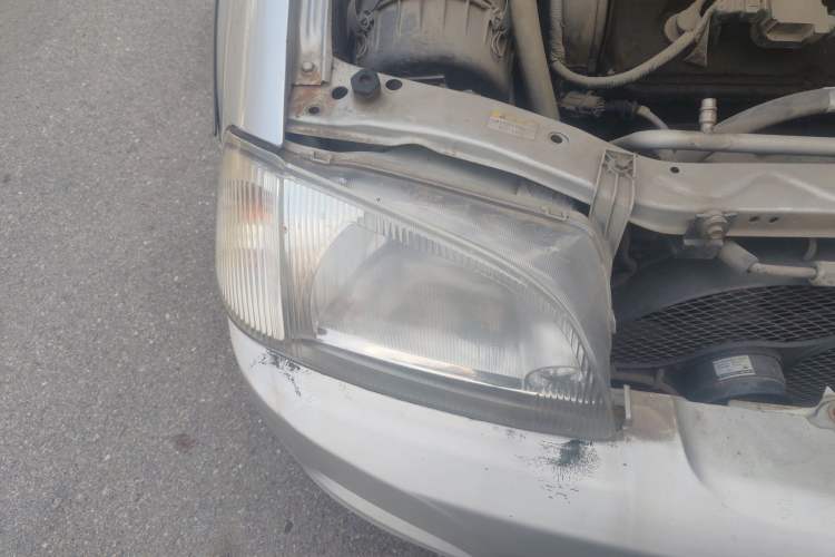 Used Suzuki Lingyang 2012 1.3L Comfort Version Right Front Headlight