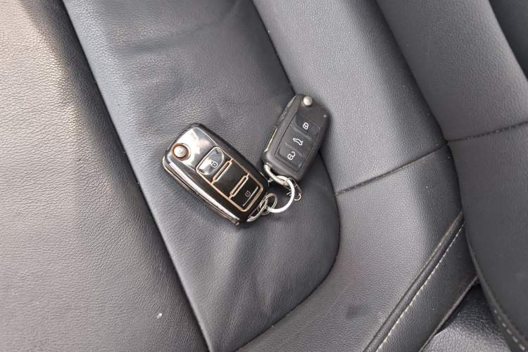 Used Volkswagen Sagitar 2017 1.6L Automatic Comfort Model Vehicle Key