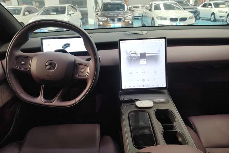 Used Nio ET5T 2024 75kWh Touring Audio And AC Panel