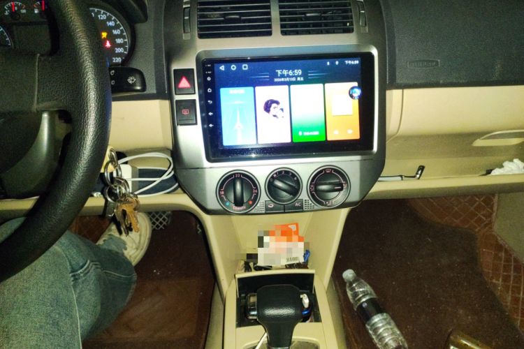 Used Volkswagen Polo 2009 Jingqing 1.6L Automatic Fashion Edition Audio And AC Panel