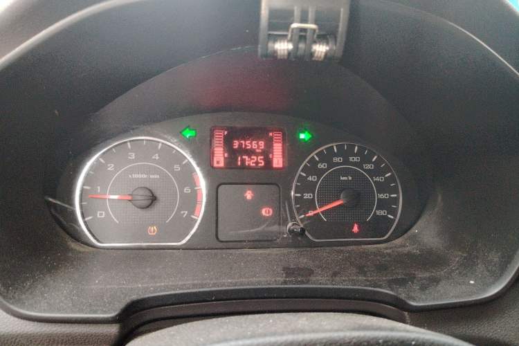 Used Wuling Hongguang V 2019 1.5L Jingqu Version China VI LAR
