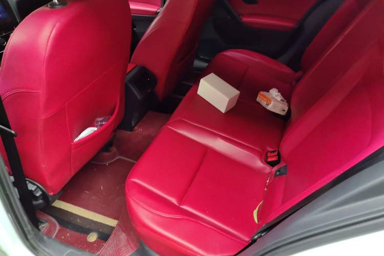 Used Volkswagen Golf 2018 1.6L Automatic Fashion Model