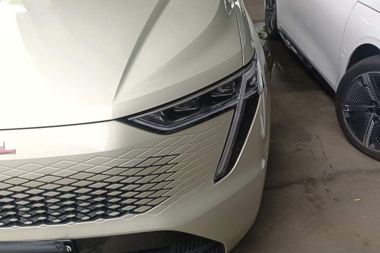 Used Haval Fierce Dragon Max 2023 1.5L Hi4 105 Four-Wheel Drive Navigation Edition Left Front Headlight