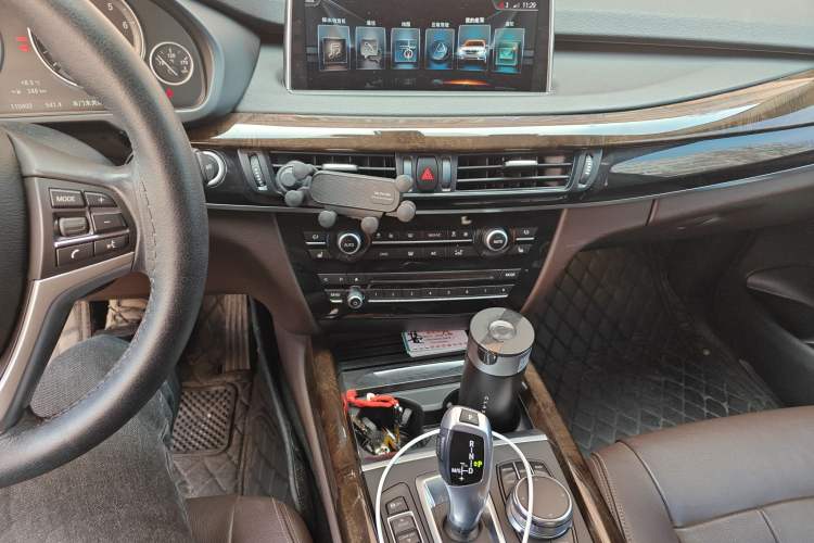 Used BMW X5 2017 xDrive28i
