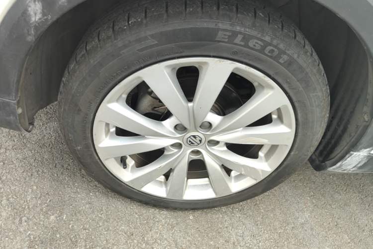 Used MG ZS 2017 1.5L Automatic Luxury Edition

