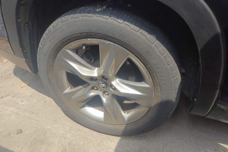 Used Toyota Highlander 2015 2.0T Four-Wheel Drive Luxury Edition 7-Seater