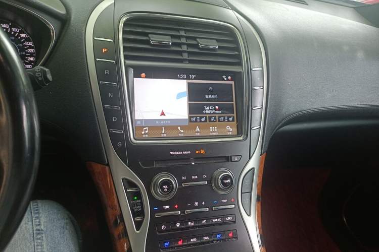 Used Lincoln MKX 2018 2.7T Four-Wheel Drive Prestige Edition
