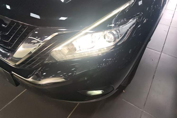 Used Nissan Murano 2021 2.5L XL Two-Wheel Drive Smart Connect Luxury Edition
