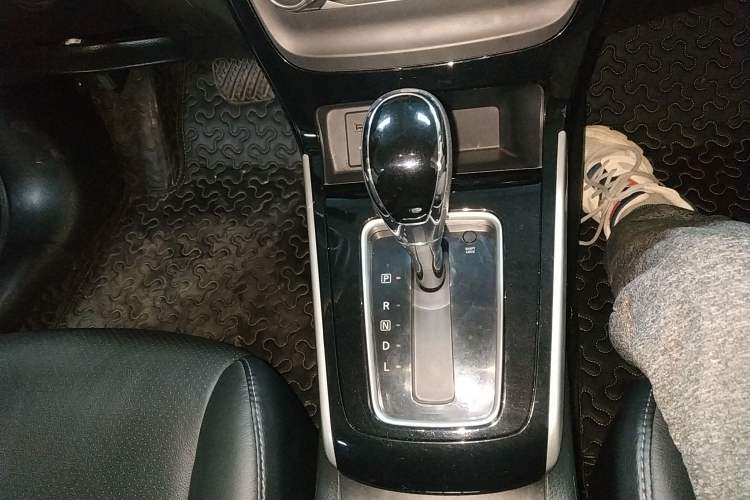 Used Nissan Sylphy 2019 1.6XV CVT Smart Connect Luxury Edition China VI Standard
