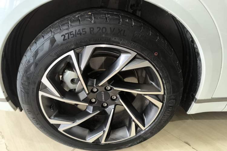 Used Lynk & Co 09 EM-P 2021 2.0T PHEV Ultra Six-Seater
