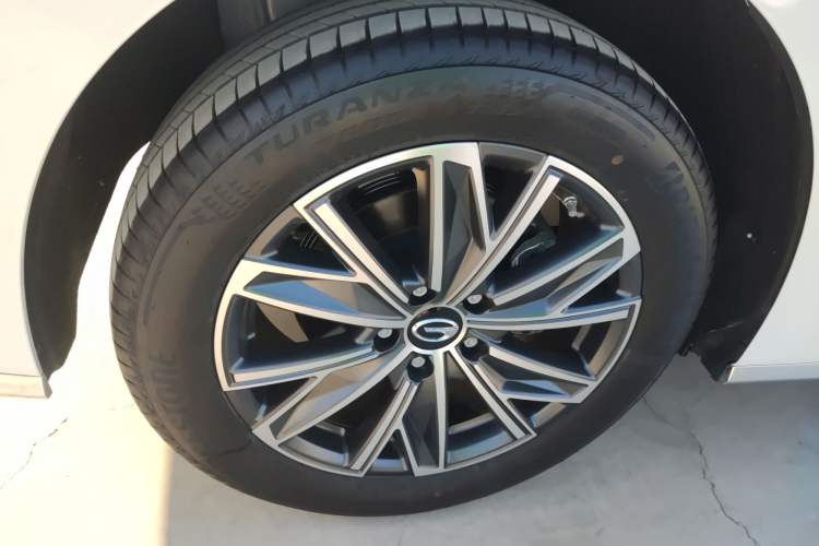 Used GAC Trumpchi M8 2024 Master Series 400T Prestige Edition