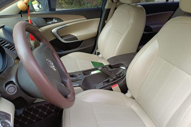 Used Buick Regal 2011 2.0L Comfort Edition Left Front Seat