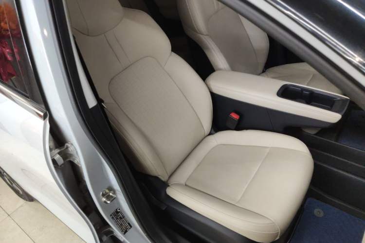 Used Wuling Bingo PLUS 2024 510 km Flagship Edition Four-Seater Version Right Front Seat