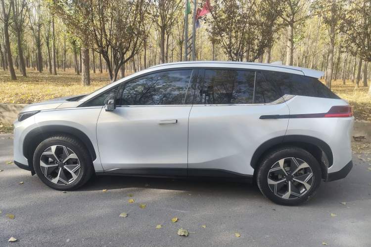 Used AION V 2024 Plus 70 Star Edition Ternary Lithium
