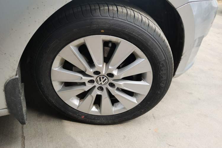 Used Volkswagen Lavida 2013 1.4TSI DSG Comfort Edition
