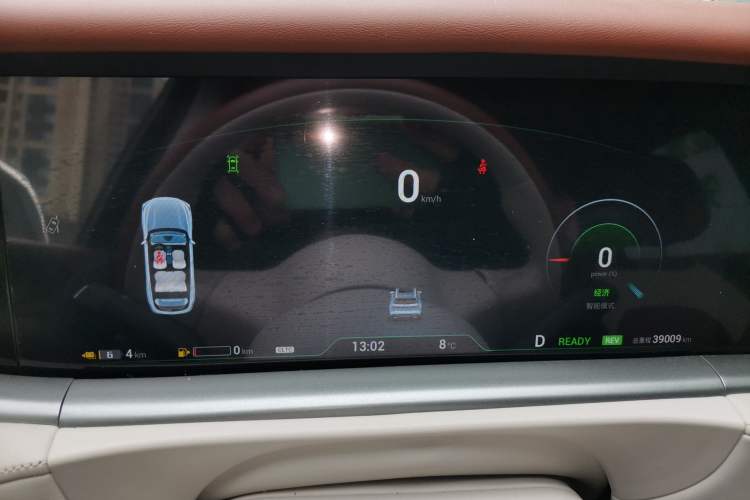 Used VOYAH FREE 2024 Ultra-Long Range Intelligent Driving Version Instrument Cluster