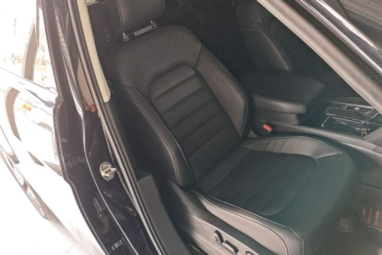 Used Volkswagen Teramont 2019 330TSI Two-Wheel-Drive Luxury Edition China V Standard
