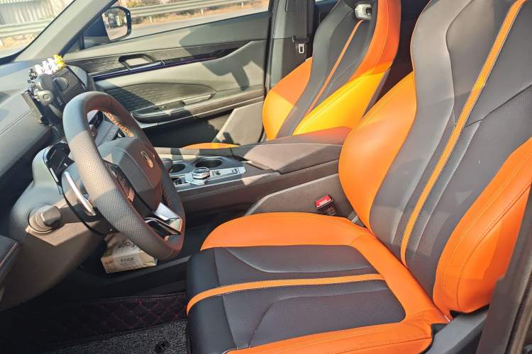 Used Changan UNI-V 2024 1.5T Prestige Sport Edition