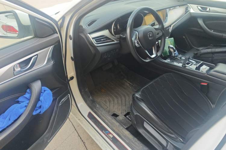 Used CHANGAN Eado 2018 1.6L GDI Automatic Fashion Edition
