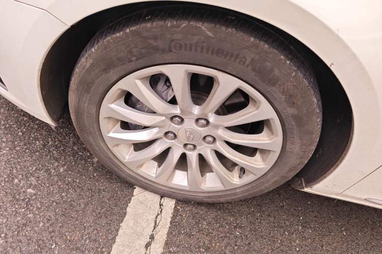 Used Cadillac XTS 2018 28T Tech Edition Exterior 4