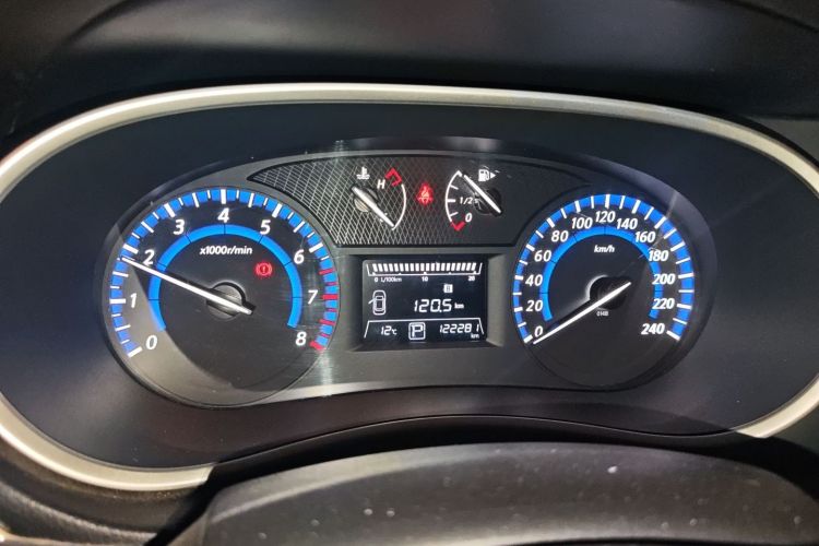 Used Venucia T90 2018 2.0L CVT Smart Connect Fashion Edition China V Standard
