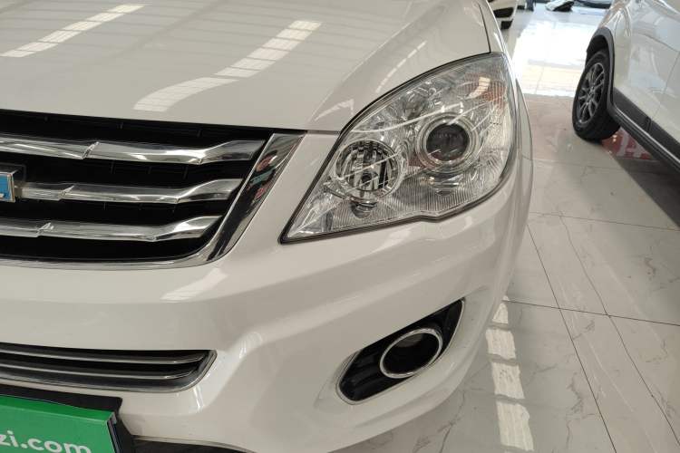 Used Haval H6 2016 Upgraded Model 1.5T Manual Two-Wheel Drive Urban Version