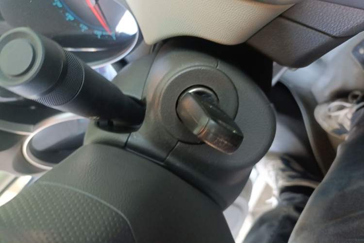 Used Chevrolet Cruze 2015 1.5L Classic SL MT