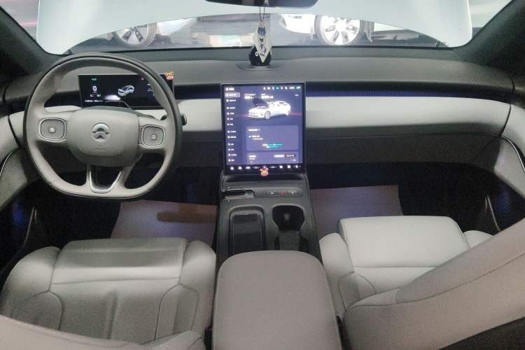 Used Nio ET5T 2023 75 kWh Touring
