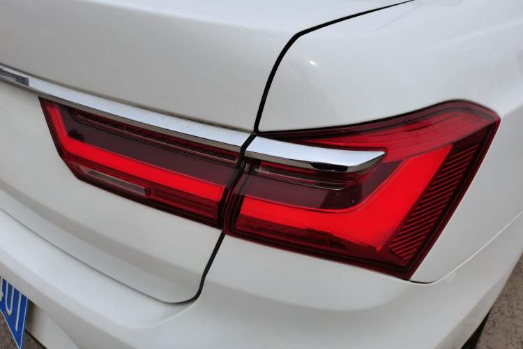Used BYD Qin 2019 1.5L Automatic Luxury Model Right Rear Taillight
