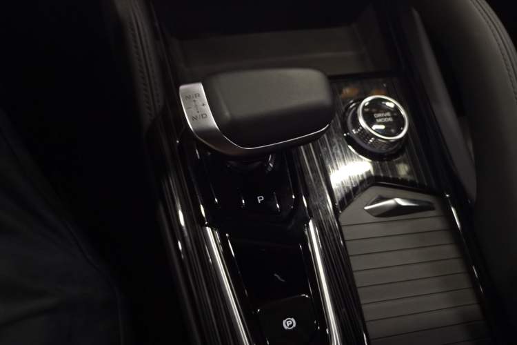 Used Geely Auto Monjaro L 2024 2.0TD DCT EVO Two-Wheel Drive Long-Range Version
