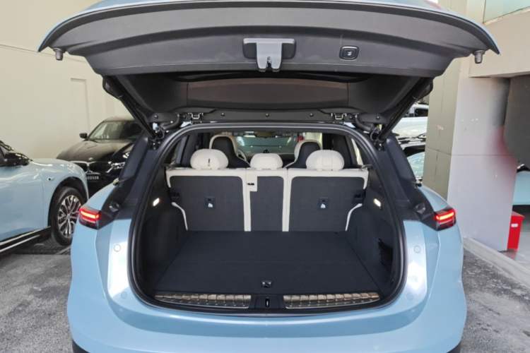 Used Nio ES6 2024 75 kWh