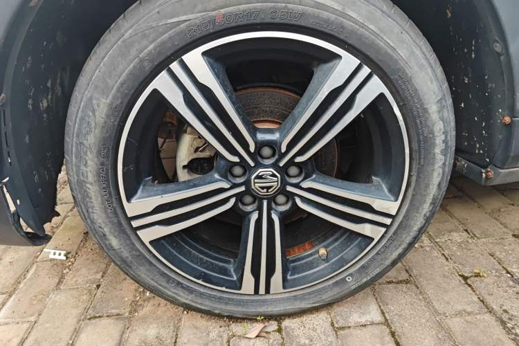 Used MG ZS 2018 1.5L Automatic Luxury Edition China V Standard