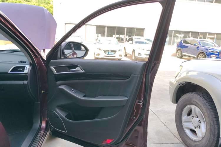 Used Leopaard CS10 2017 1.5T Manual Elite Version
