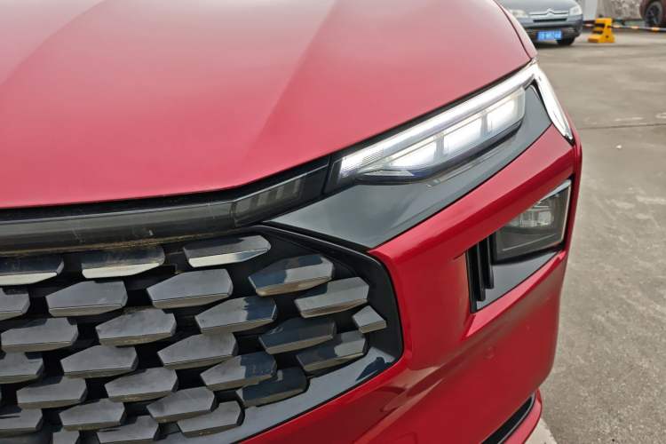 Used Ford Mondeo 2025 2.0T EcoBoost Ultimate Edition Left Front Headlight