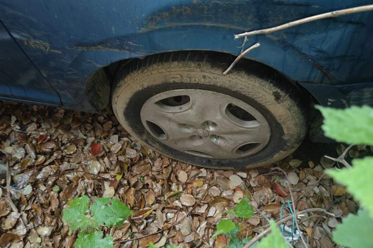 Used Lifan Auto 320 2012 Champion Edition 1.3L Manual CoolDrive Model Right Front Wheel Hub