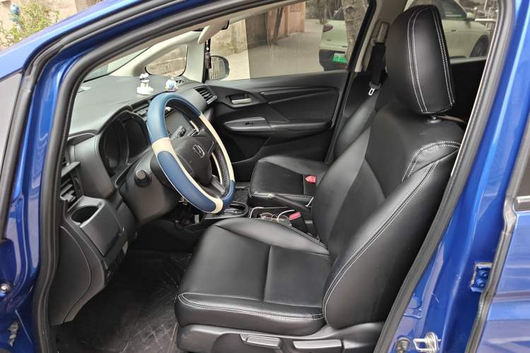 Used Honda Fit 2014 1.5L LX CVT Comfort Model
