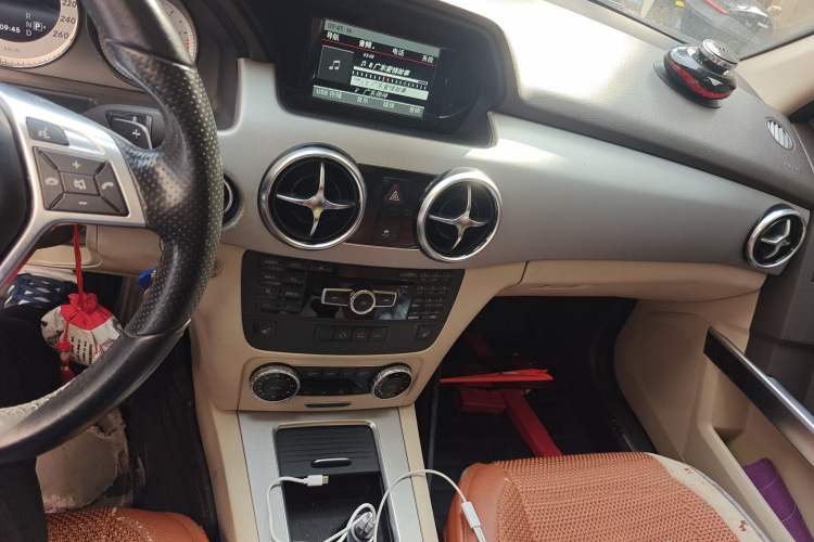 Used Mercedes-Benz GLK-Class 2015 GLK 260 4MATIC Fashion Edition Ultimate Version