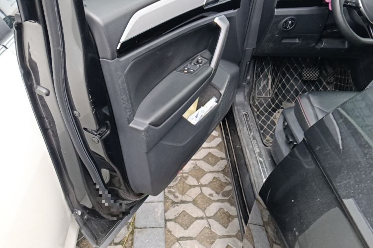 Used Volkswagen Tayron 2019 Teramont Edition 280TSI Two-Wheel Drive Luxury Model China VI Standard Driver Seat