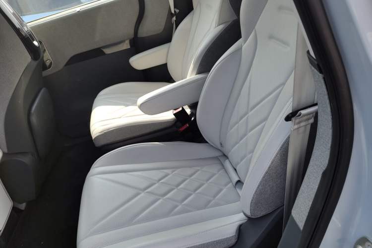 Used ARCFOX Kaola 2023 Parent-Child Edition Left Rear Seat